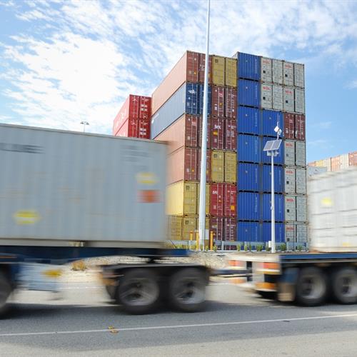 Rous Head Trucking D30_6419 Med (1000x665)